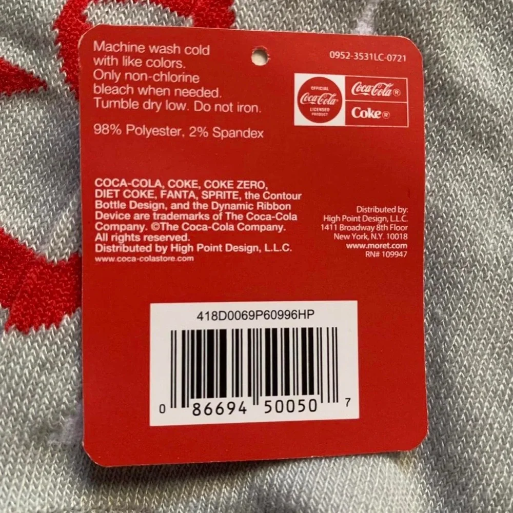 Women’s Size 4-10 “Coca-Cola” No Show/Ankle Socks *New Without Tag* - Picture 3 of 3